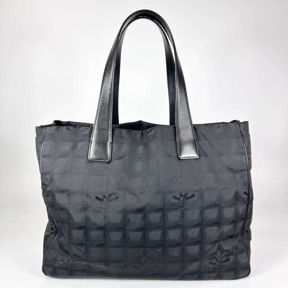 Chanel Nylon Travel Line Tote Bag - Picture 2 of 13